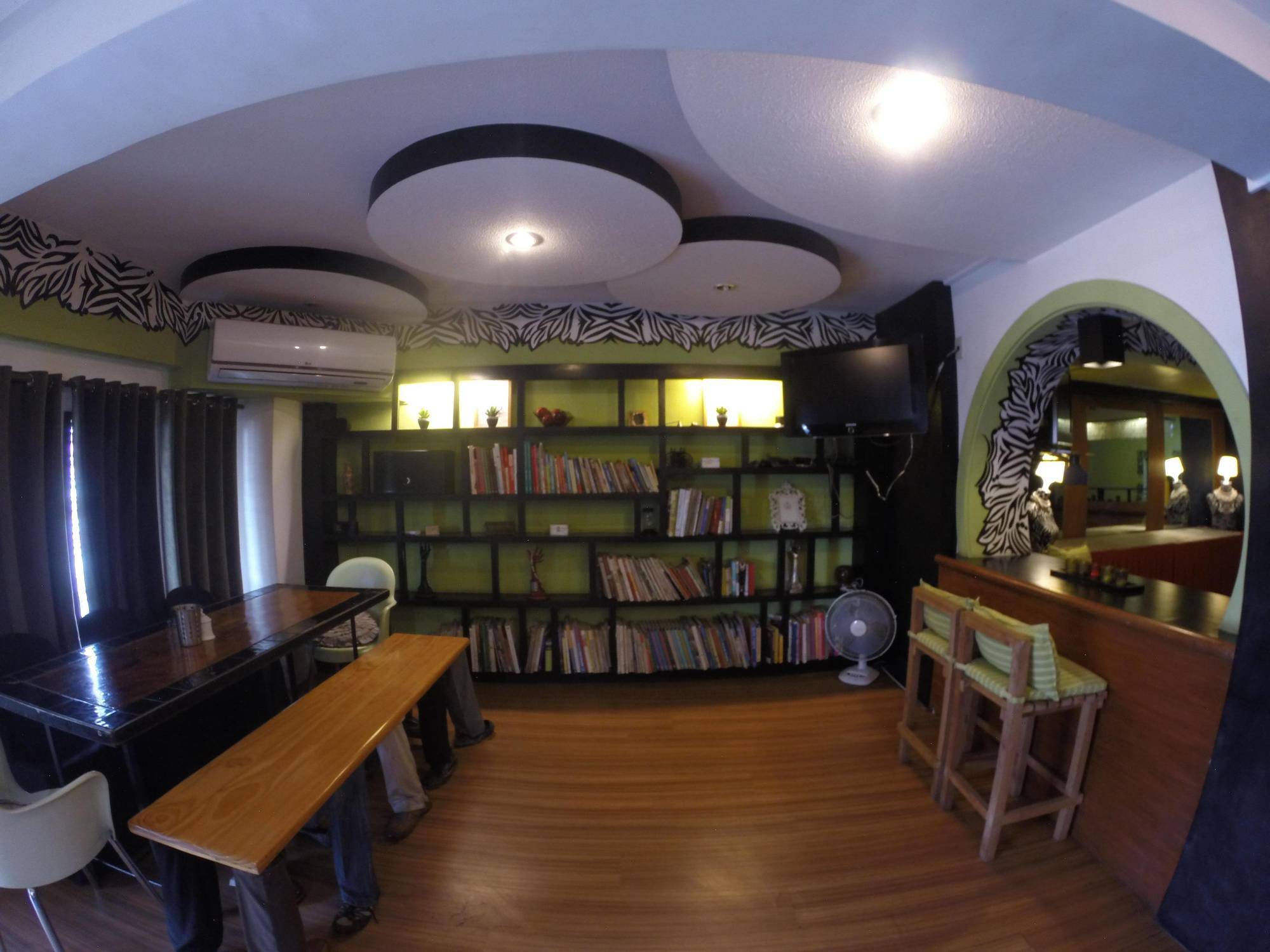 Urban Inn Iloilo Eksteriør billede